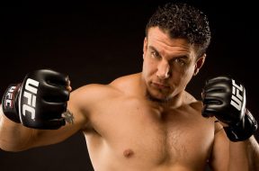 Frank Mir-actumma