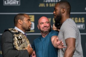 daniel-cormier-contre-jon-jones-en-juillet-prochain_102813_wide