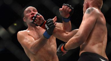 glover-teixeira-alexander-gustafsson-ufc-fight-night-109-3