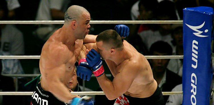 Cro-Cop-vs-Wanderlei-Silva-046Pride-750