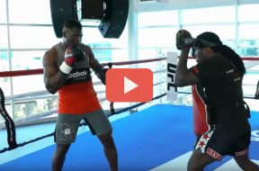 Ngannou-actumma-ufc220