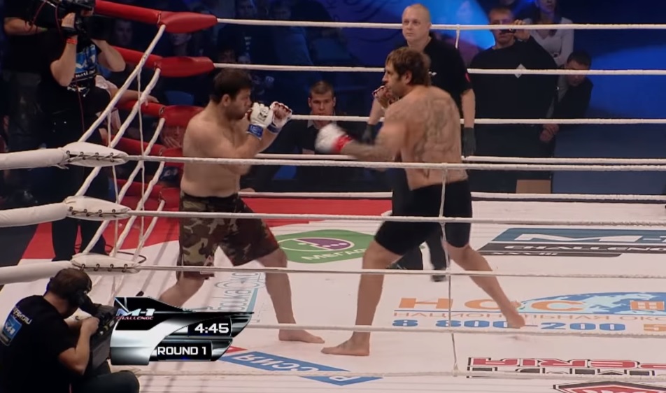 Aleksander Emelianenko vs. Magomed Malikov