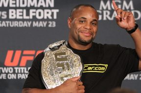 Daniel-Cormier-Champ