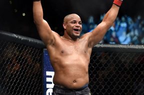 daniel-cormier-champion-double