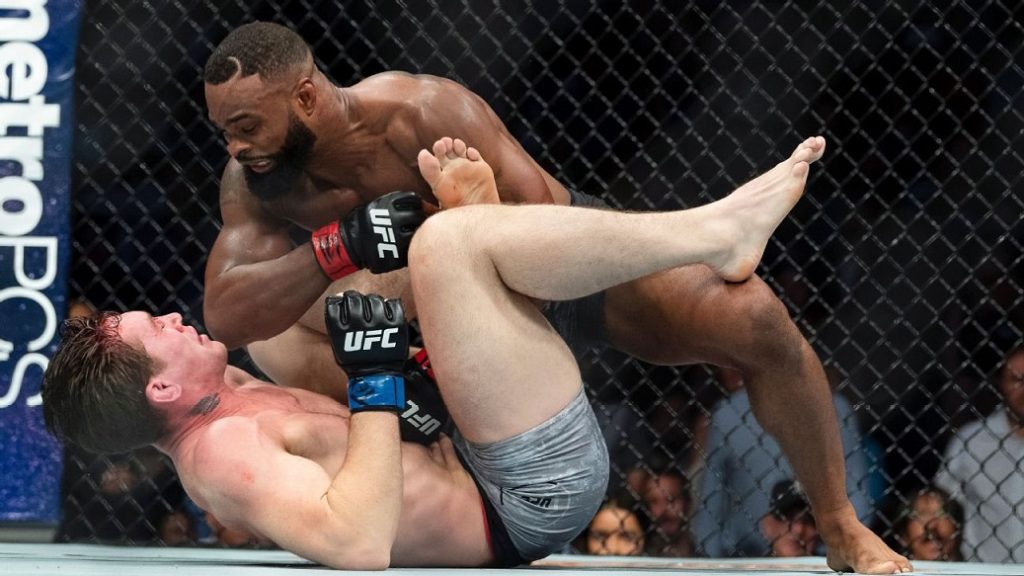 Tyron Woodley bat Darren Till