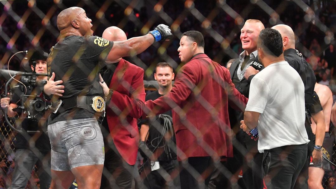 lesnar cormier