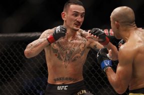 Max-Holloway