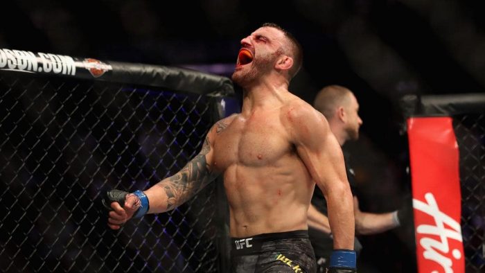 Alexander Volkanovski-actumma