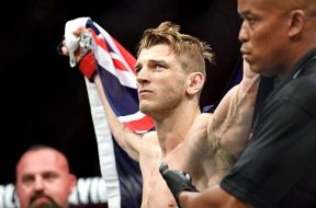 Dan-Hooker-matchmaking-après-victoire-sur-Iaquinta