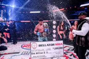 Douglas-Lima-two-welterweights-belt-Bellator-232