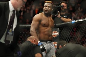 MMA: UFC 218-Overeem vs Ngannou