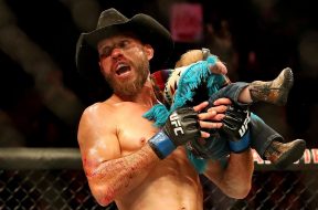 Donald-Cerrone-Stand-Up-vs-McGregor