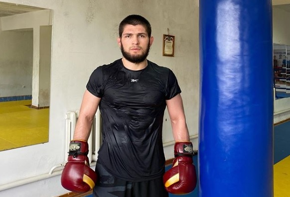 Khabib Nurmagomedov parle d'une date de retour