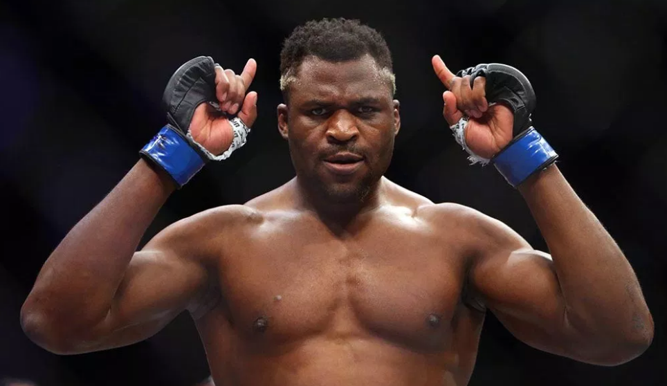 Ngannou est sûr de mettre KO Jon Jones si le combat a lieu