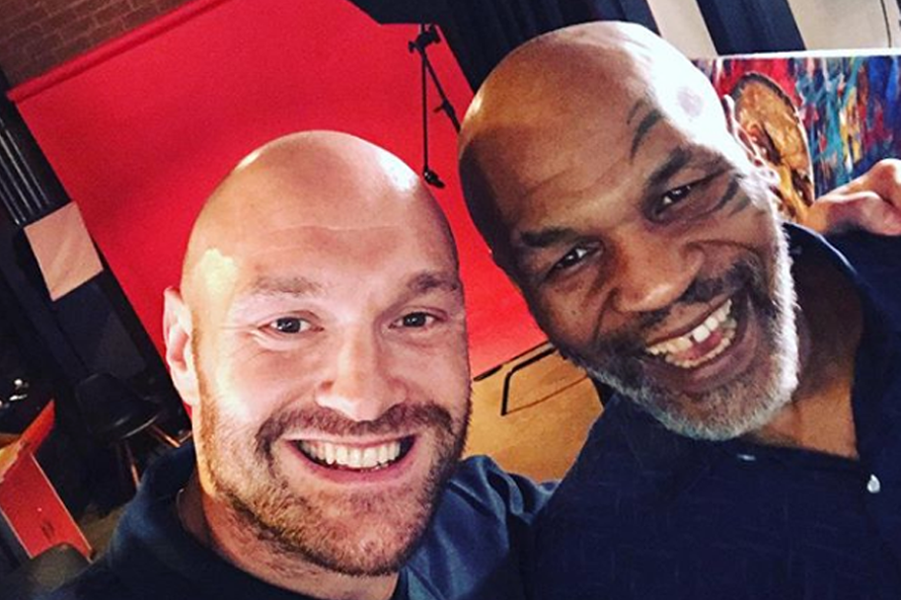 Tyson Fury se serait vu offrir un combat contre Mike Tyson