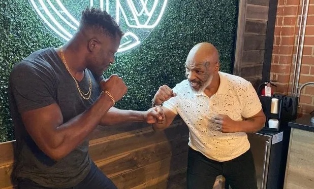 Mike Tyson parle de la belle victoire de Francis Ngannou