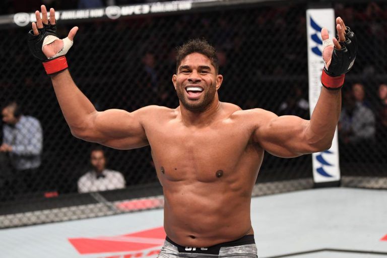 Les premiers mots d'Alistair Overeem après sa victoire