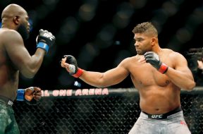 MMA: UFC Fight Night-Washington DC-Overeem vs Rozenstruik