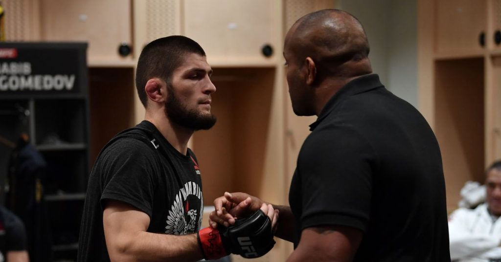 khabib daniel cormier