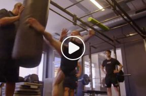 conor-mcgregor-entrainement-kick-video