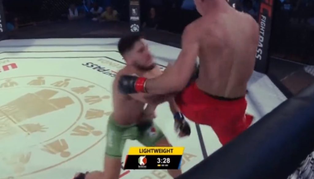 KO MMA flying knee