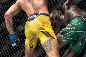 Adesanya-Pereira-UFC