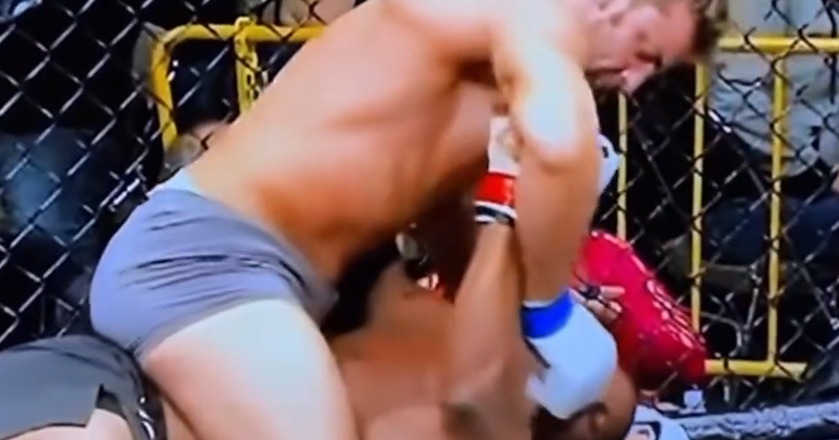 Ko MMA protege dent