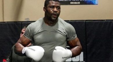 Françis-nganou-dana-white-corrige-ufc-mma