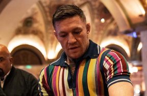 conor-mcgregor-retire-geste-ufc