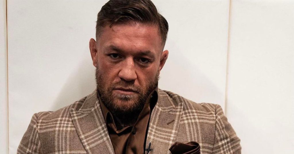 Conor McGregor se fait dézinguer par Logan Paul, l'Irlandais est accusé d'être drogué