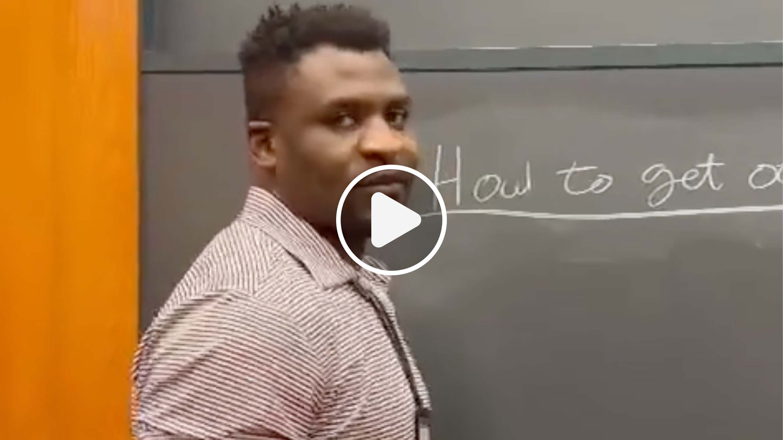 Francis Ngannou envoie un missile à Dana White