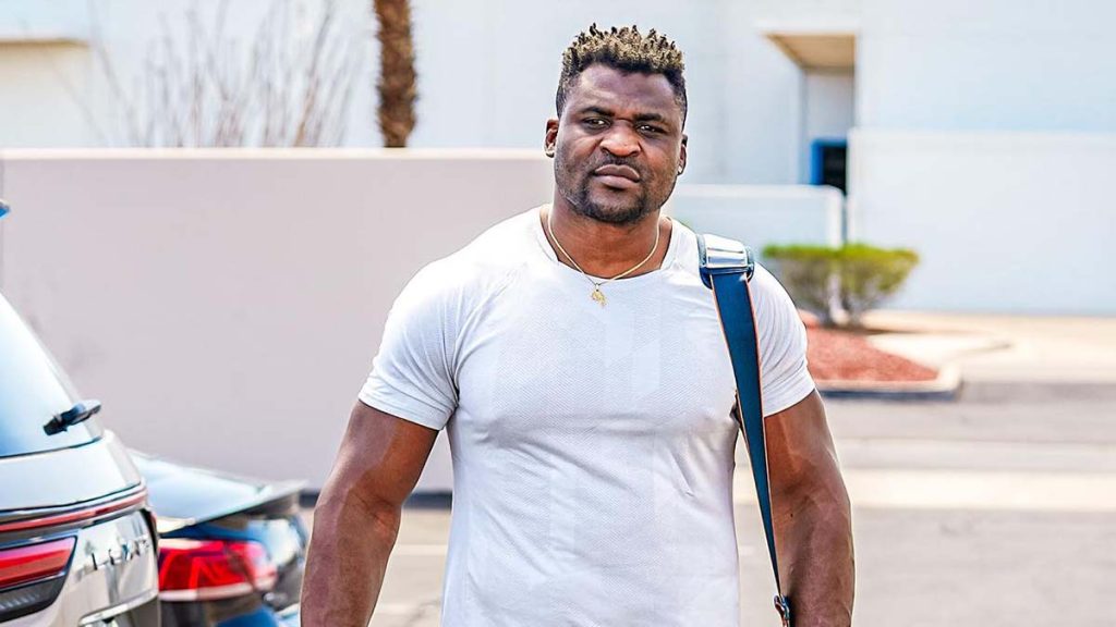 Francis Ngannou parle de l'argent qu'il va gagner pour son combat contre Fury