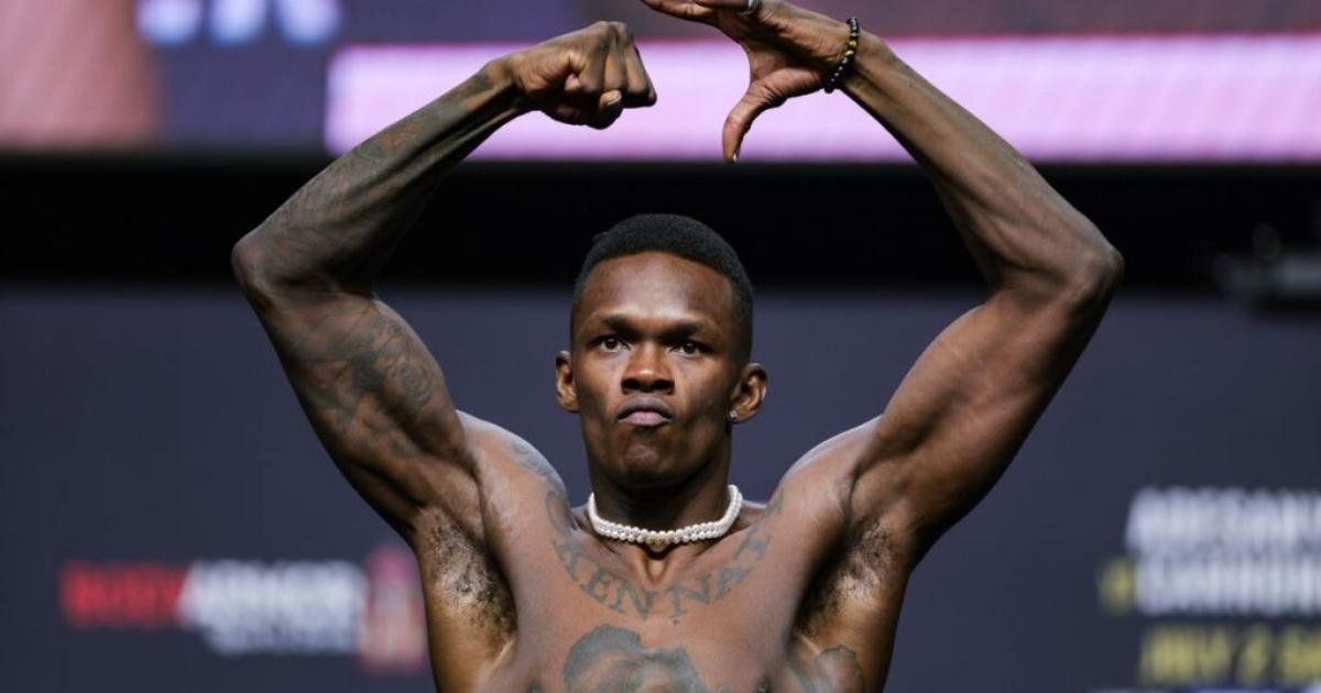 Israel Adesanya promet une victoire spectaculaire contre Sean Strickland à l'UFC 293