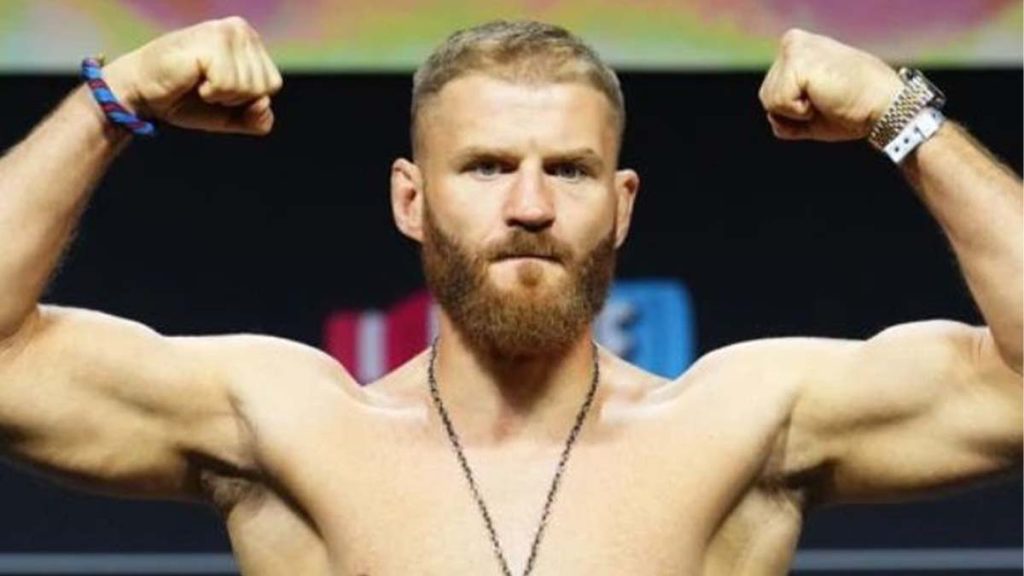 jan blachowicz parle de passer chez les poids lourds et donne le nom d'un potentiel adversaire