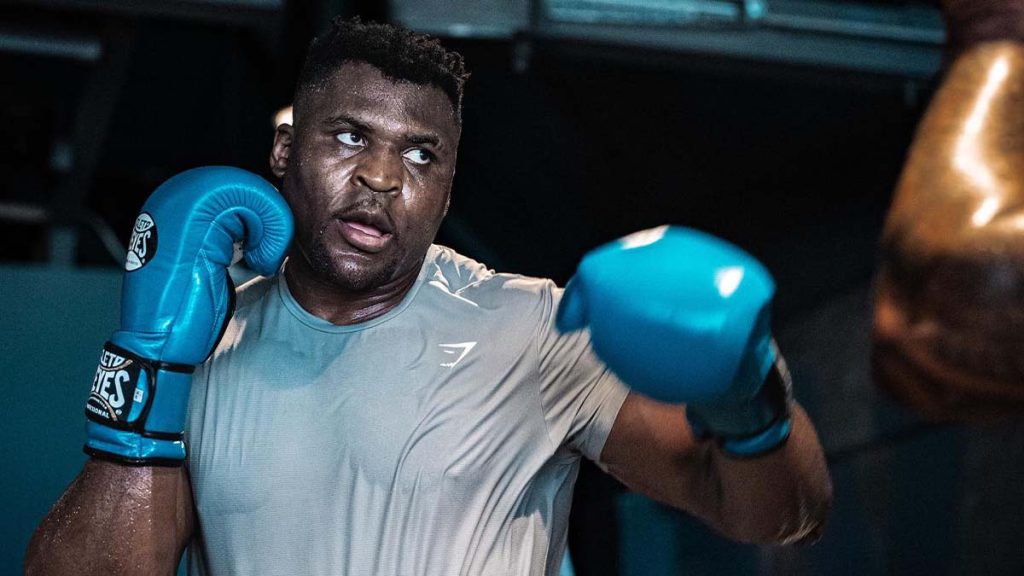 Le coach de Francis Ngannou parle des entraînements avec Mike Tyson