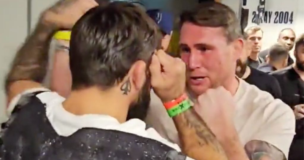 Darren Till et Mike Perry font un face à face étrange durant l'événement Misfits Boxing