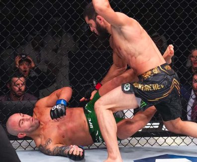 Volkanovski-Makhachev-UFC-294-MMA