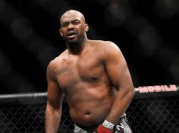 jon-jones-pas-de-retraite