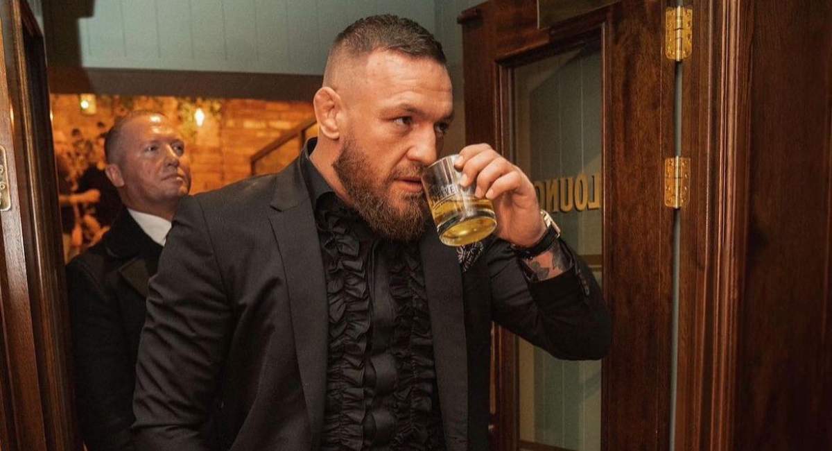 Conor McGregor ne devrait effectuer son retour qu'à l'été 2024