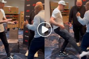 alex-pereira-daniel-cormier-low-kicks