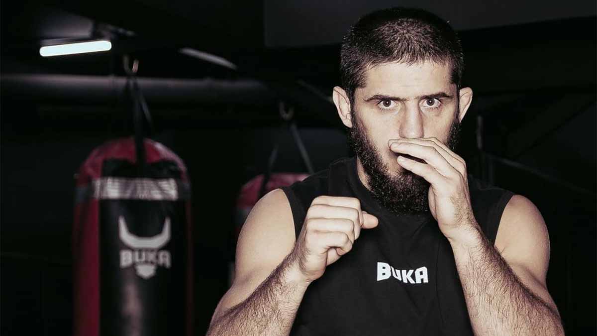 Islam Makhachev fait une mise au point pour l'UFC 297