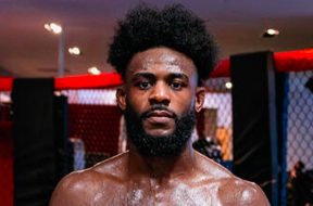 Aljamain-Sterling-physique-énorme-UFC-MMA