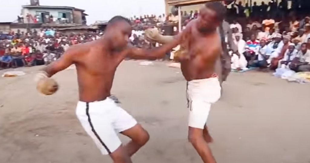 Les KO les plus violents du dambe, la boxe traditionnelle nigériane