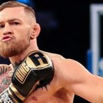 Conor McGregor réclame un combat contre une légende de la boxe : "Il me doit 8 millions..."