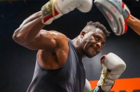 Francis-Ngannou-Anthony-Joshua-Boxe