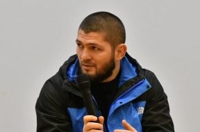 Khabib-Nurmagomedov-Met-Fin-Aux-Rumeurs-Sur-Son-Retour-Pour-UFC-300