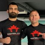 Benoît Saint Denis sera dans la cage de l'UFC le 9 mars pour relever le plus grand défi de sa carrière contre Dustin Poirier. Ses coachs, notamment Christophe Savoca, encensent le Français.