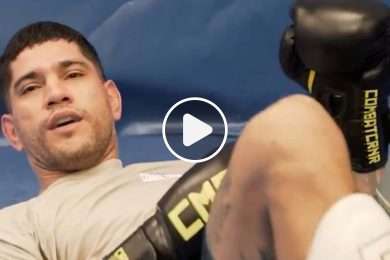 Alex-Pereira-KO-viral-entra&icirc;nement-UFC-MMA-Vid&eacute;o