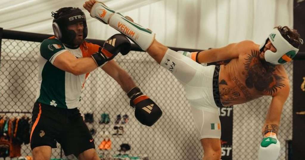 Conor McGregor partage les images de son retour à l'entraînement !