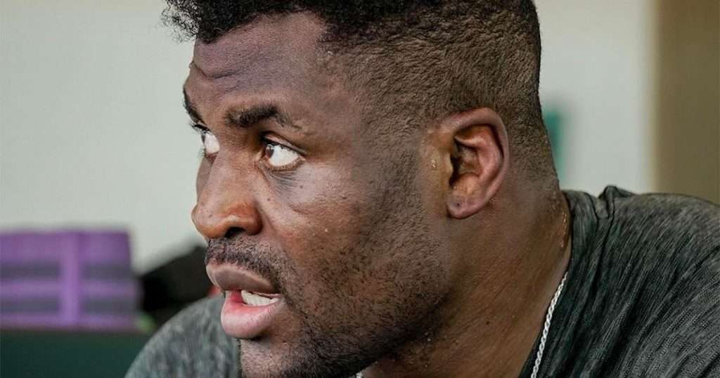 "Il posera des problèmes à Francis" : une légende de l'UFC parle du retour d'Ngannou en MMA